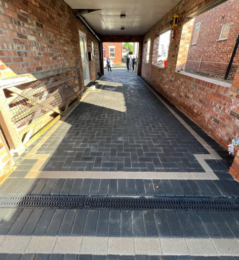 Block Paving Company Altringham 23 Medium
