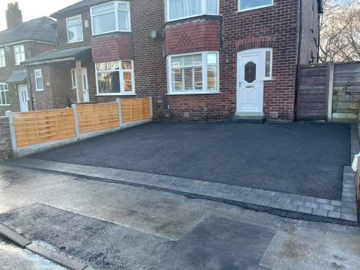Driveway Company Altringham 18 Medium