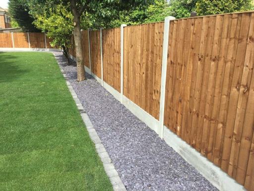 Fencing Company Altringham Medium